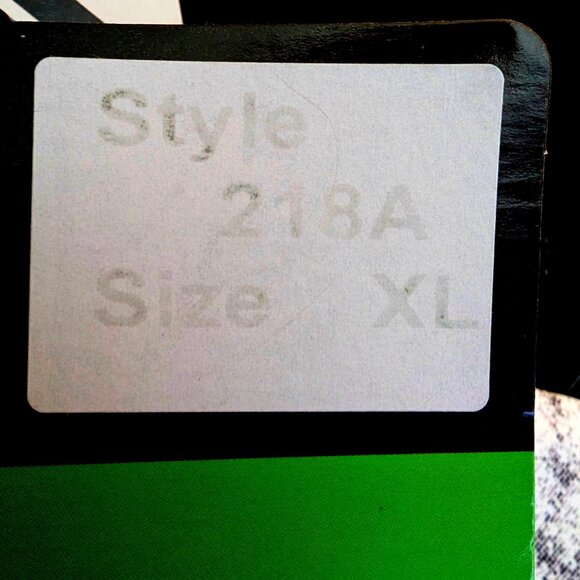 ARCTIC QUEEN NWT men unisex Mountain Grafic winter JACKET coat HOOD Sz XL - L - Picture 9 of 10